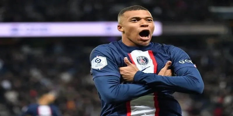 Nét đá bóng của cầu thủ trẻ Mbappe